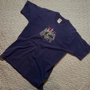 VNTG-Y2K- Embroidered New York t-shirt - sz L